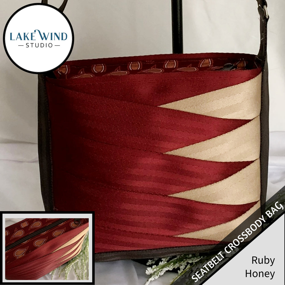 Crossbody seatbelt bag - red and tan