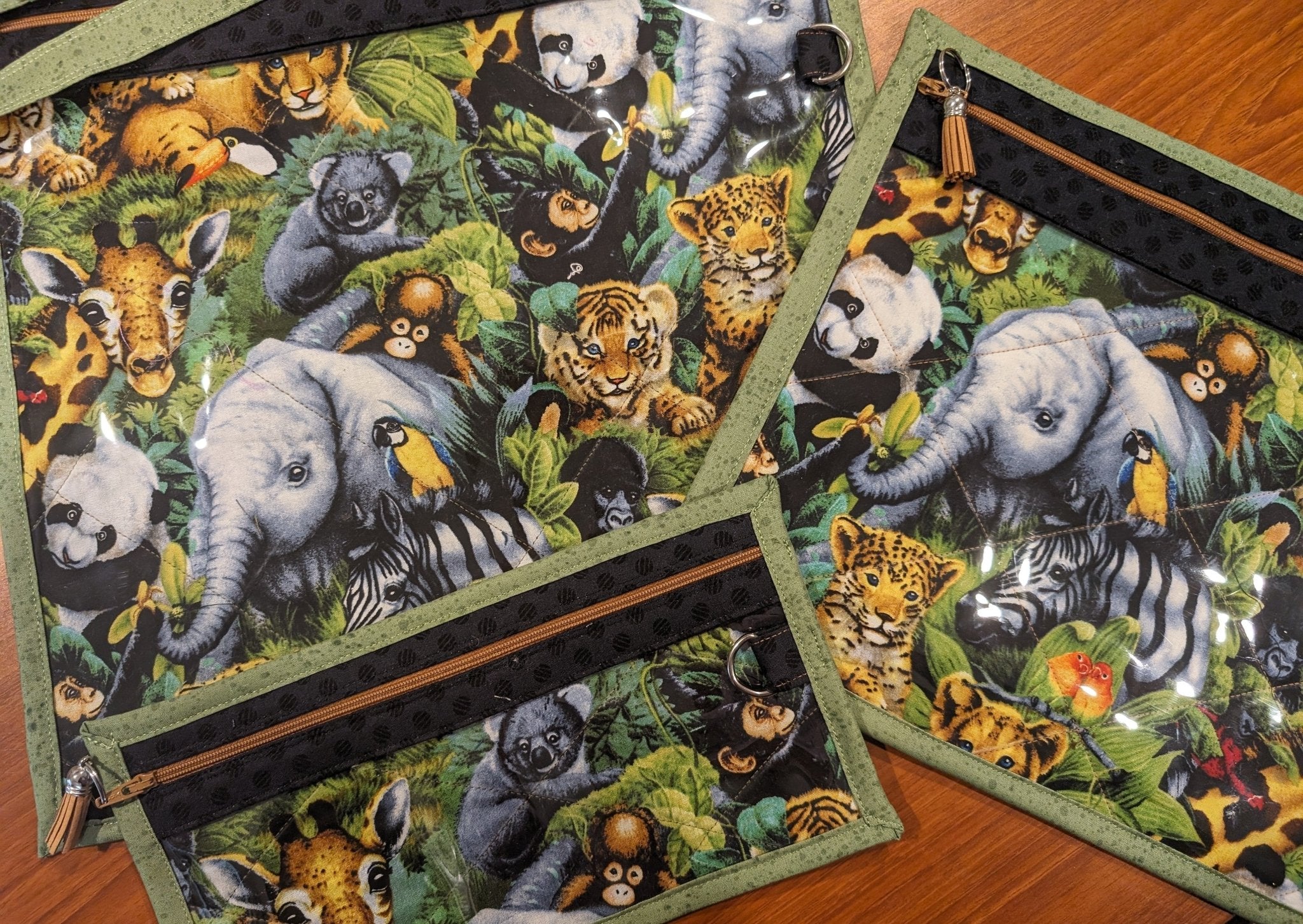Project Bag - Jungle Safari - Lake Wind Studio