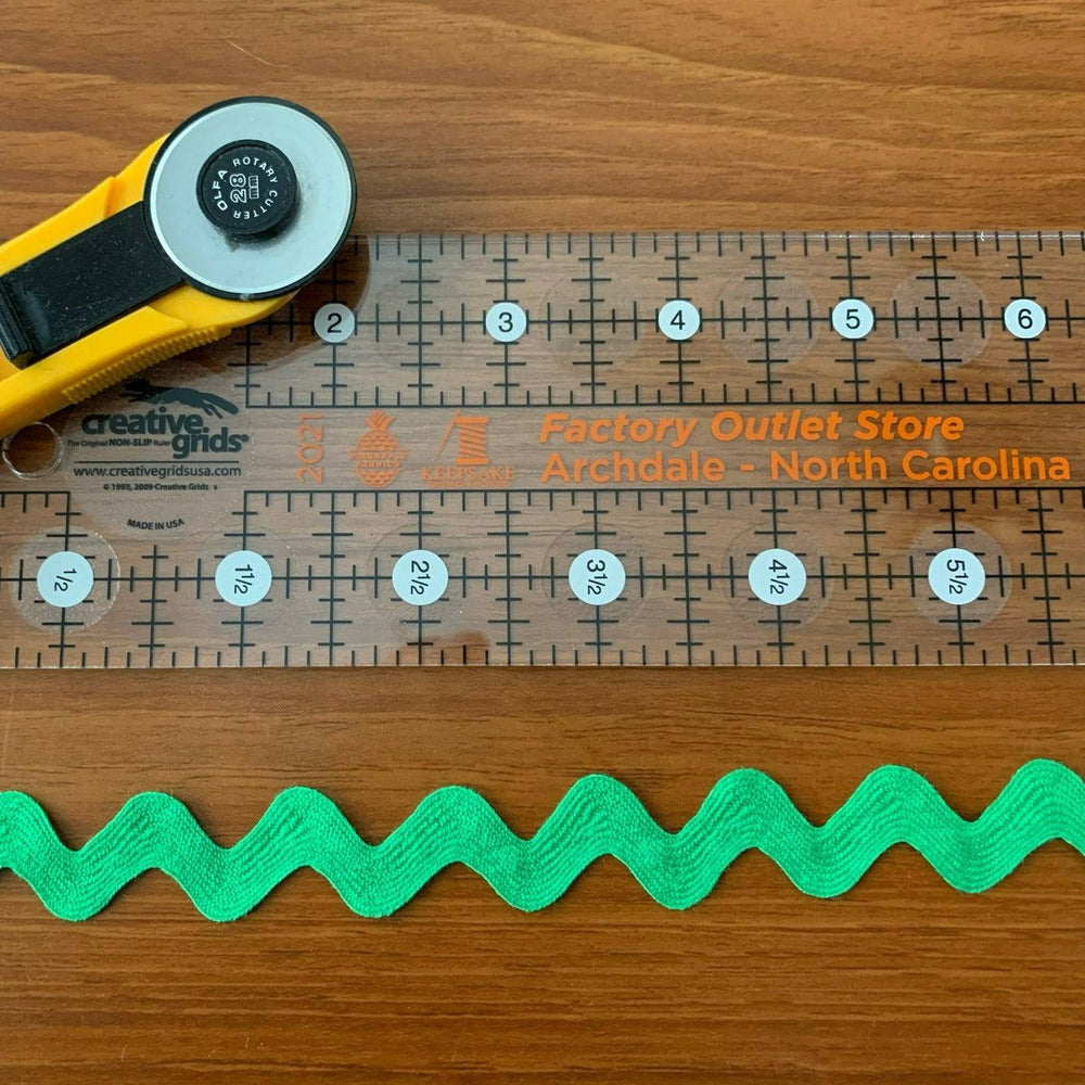 Ric Rac Trim by the Yard - Lake Wind Studio